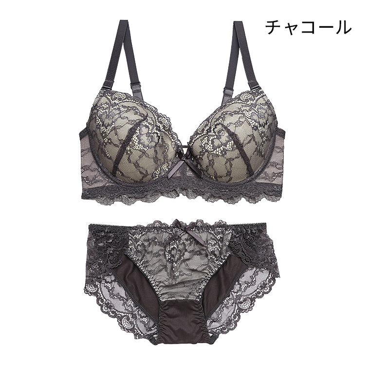 脇高設計】シアーレースの魅惑的なブラ＆ショーツ | ソフトワイヤーで